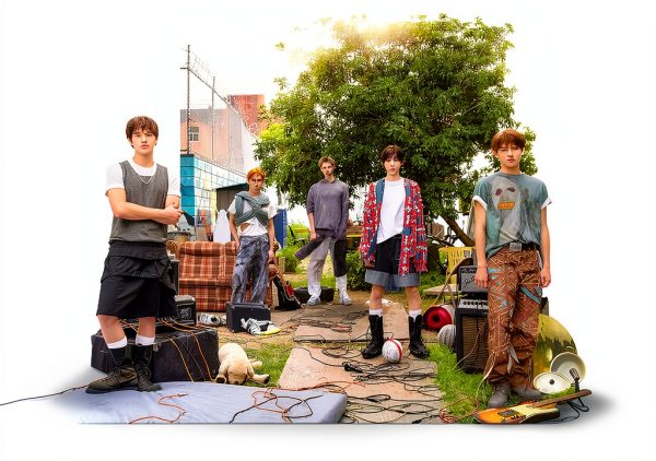 COLOR OUTSIDE THE LINES Scene 3 ver. BIGHIT CD Pop Korean Edition-0
