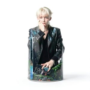 &TEAM KR 1st Mini Album 'Back to Life' ROAR ver.-0